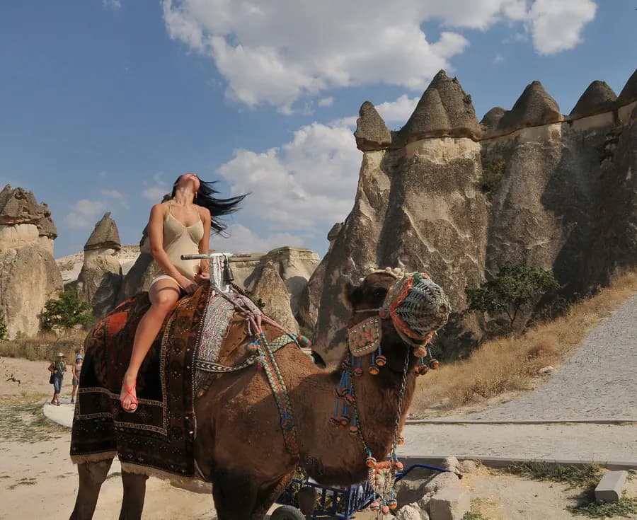 Camel Tour