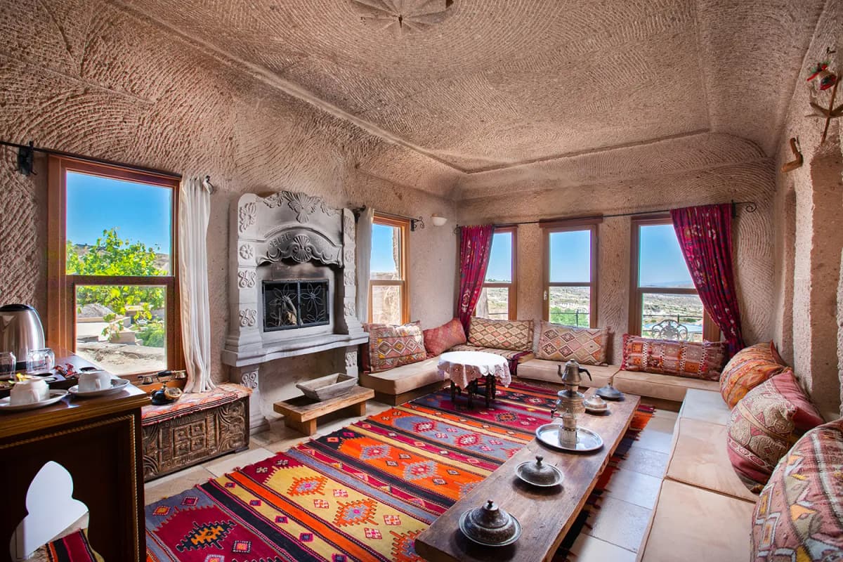 Selfie Cave Hotels Rooms