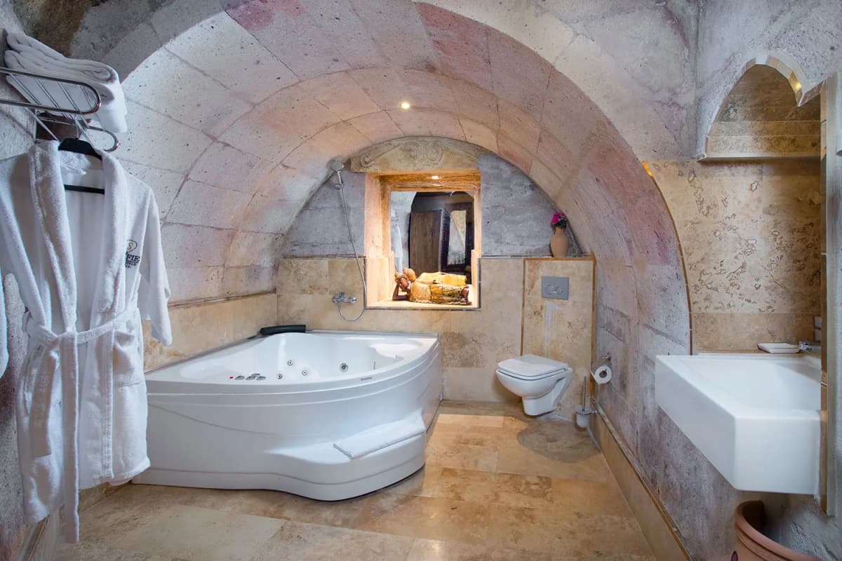 Selfie Cave Hotels Rooms