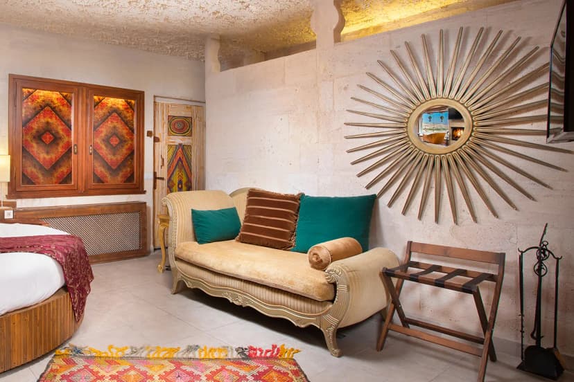 Selfie Cave Hotels Rooms