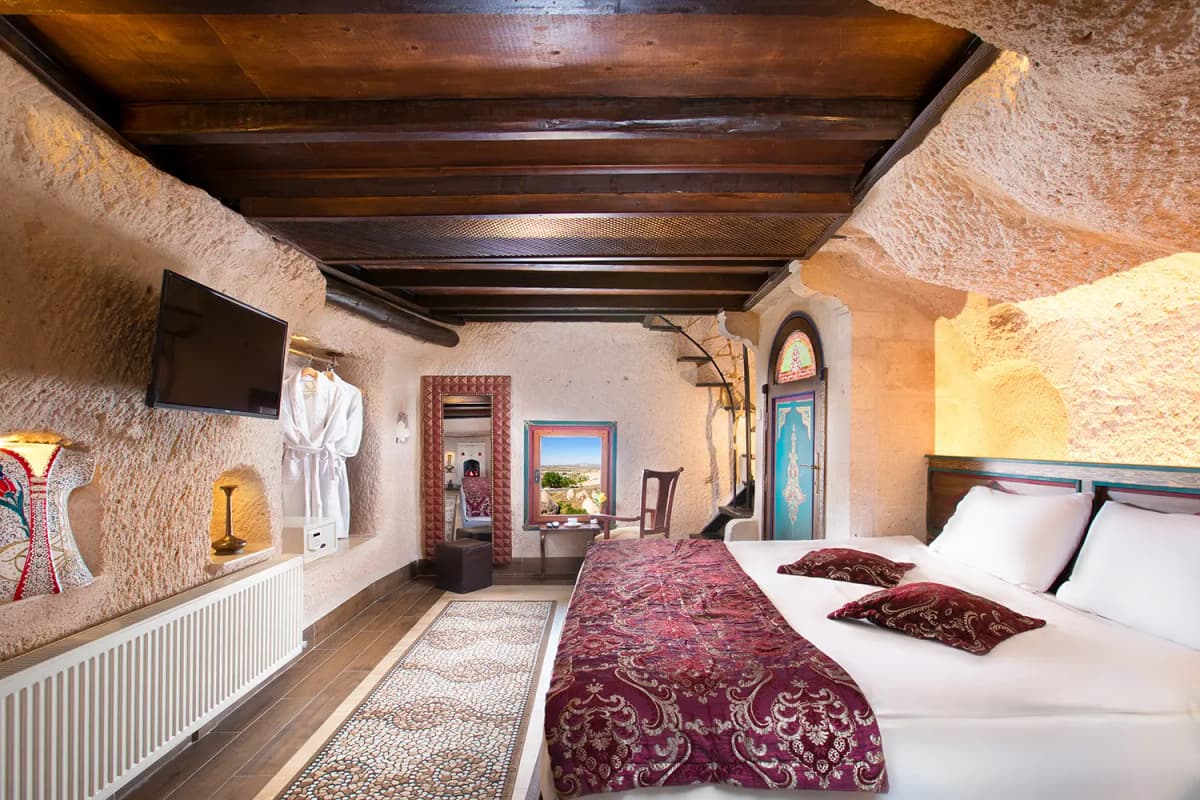 Selfie Cave Hotels Rooms