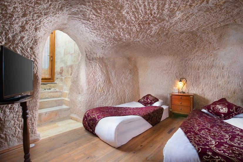 Selfie Cave Hotels Rooms