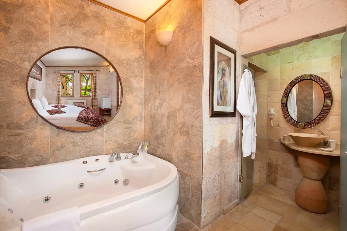 Selfie Cave Hotels Rooms
